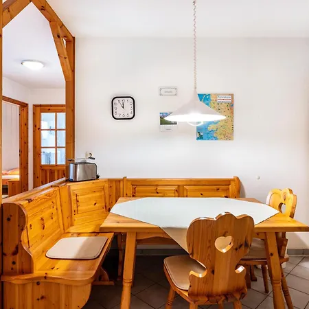Ferienhof Paulsen - Seeschwalbe Appartement Pellworm